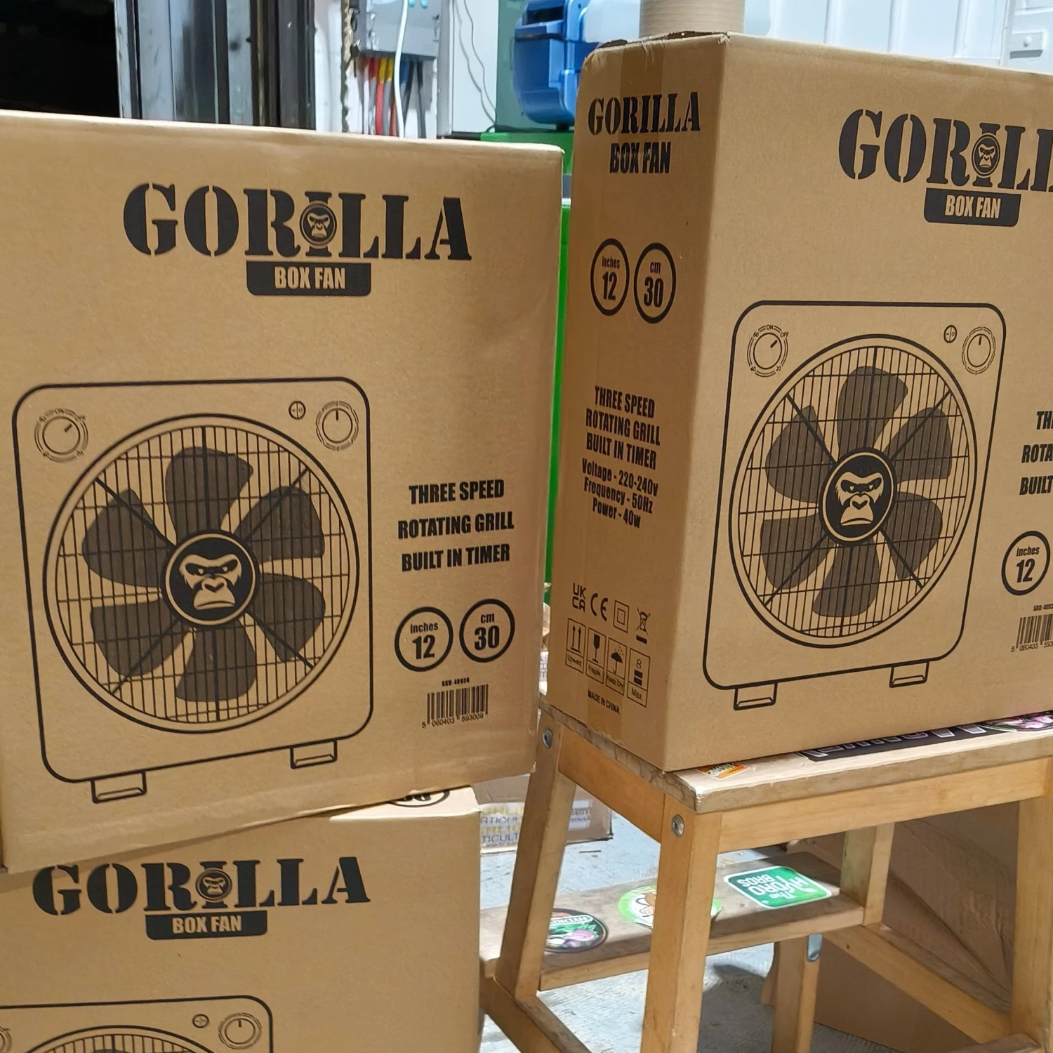 Gorilla Circulating Floor Box Fan 3 Speeds - 30cm 2 Gorilla Circulating Floor Box Fan 3 Speeds - 30cm - Image 2