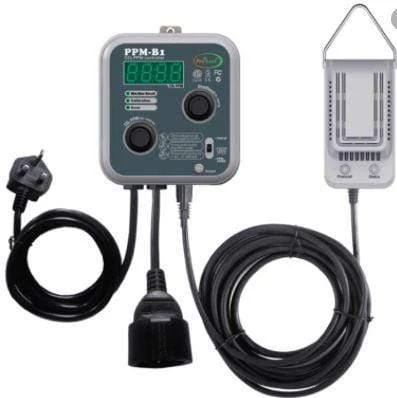 Pro-Leaf CO2 Controller & Sensor 1 Pro-Leaf CO2 Controller & Sensor
