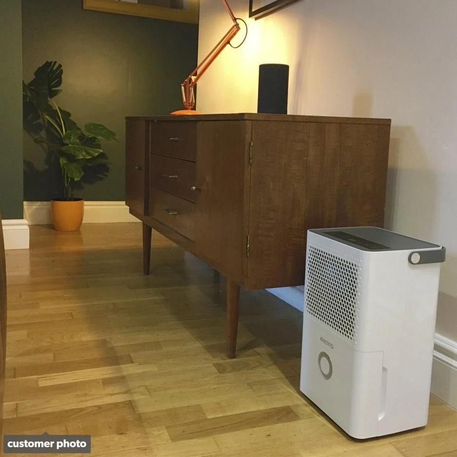 ElectriQ 10 Litre Dehumidifier With Humidistat 5 ElectriQ 10 Litre Dehumidifier With Humidistat - Image 5