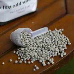 Beanstalk - V-Basis (14-4-12) Nursery / Vegetative Fertiliser 13 Beanstalk - V-Basis (14-4-12) Nursery / Vegetative Fertiliser -Garden Care Hub nutrients beanstalk v basis 14 4 12 nursery vegetative fertiliser 37492006584535